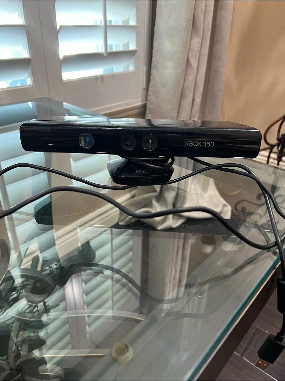 Microsoft Xbox 360 Kinect Sensor - Black